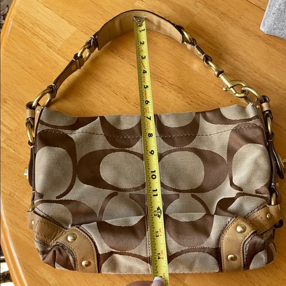 Coach shoulder **last week available** - Picture 2 of 12